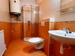 Pronájem bytu 1+kk, Humpolec, Dolní náměstí, 29 m2