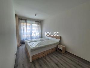 Pronájem bytu 2+kk, Praha - Hloubětín, Poděbradská, 60 m2