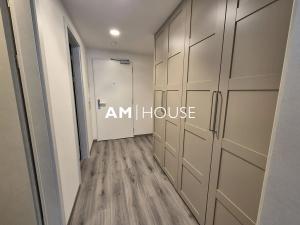 Pronájem bytu 2+kk, Praha - Hloubětín, Poděbradská, 60 m2