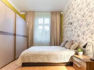 Pronájem bytu 2+kk, Praha - Vinohrady, Mánesova, 53 m2