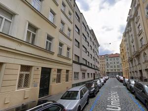Prodej bytu 3+1, Praha - Holešovice, Umělecká, 117 m2