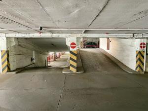 Prodej garážového stání, Praha - Střížkov, Lovosická, 14 m2