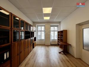 Pronájem kanceláře, Praha - Smíchov, Klicperova, 106 m2