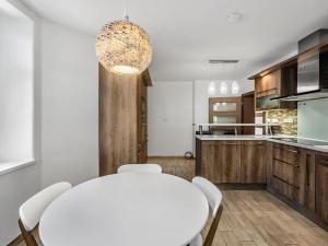 Prodej vily, Lovosice, Sukova, 310 m2
