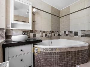 Prodej vily, Lovosice, Sukova, 310 m2
