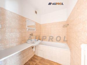 Prodej bytu 2+kk, Praha - Libeň, Rozšířená, 56 m2