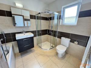 Pronájem bytu 3+kk, Holubice, Sadová, 80 m2