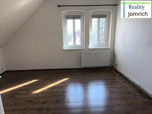 Pronájem bytu 2+1, Liberec, Karoliny Světlé, 51 m2