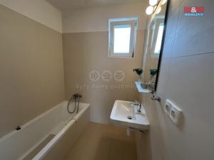 Pronájem bytu 2+kk, Návsí, 70 m2