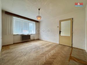 Prodej bytu 3+1, Žatec, Bratří Čapků, 65 m2