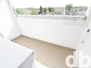 Pronájem bytu 2+1, Karlovy Vary, Dvořákova, 67 m2