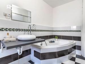 Prodej rodinného domu, Křečhoř, 100 m2