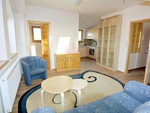 Pronájem bytu 2+1, Praha - Šeberov, Musilova, 56 m2