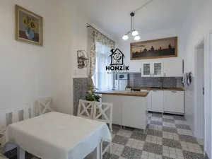 Pronájem bytu 2+1, Praha - Nové Město, Biskupská, 64 m2