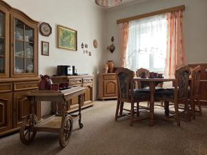 Prodej rodinného domu, Červený Kostelec, Borek, 256 m2