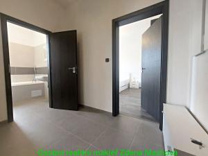 Pronájem bytu 2+kk, Praha - Dolní Měcholupy, Dolnoměcholupská, 46 m2