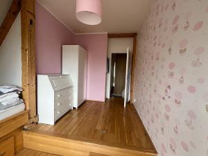 Pronájem bytu 3+kk, Praha - Radlice, 95 m2