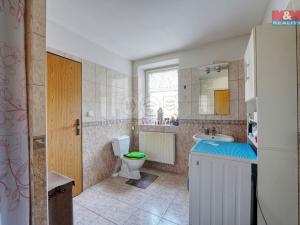 Prodej rodinného domu, Hora Svatého Šebestiána, 560 m2