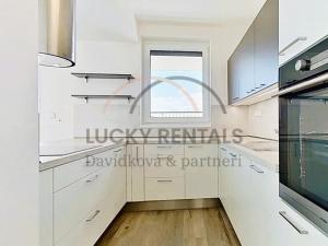 Pronájem bytu 5+kk, Praha - Střížkov, Zásadská, 120 m2