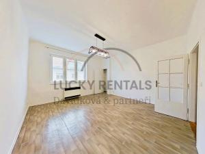 Pronájem bytu 1+kk, Praha - Strašnice, Na hroudě, 31 m2