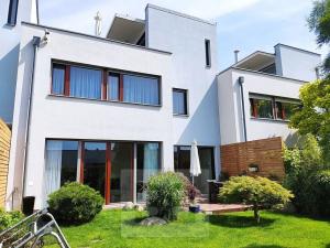 Pronájem rodinného domu, Praha - Jinonice, U panské zahrady, 302 m2