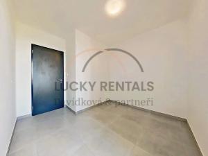 Pronájem bytu 5+kk, Praha - Střížkov, Zásadská, 119 m2