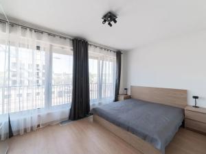 Pronájem bytu 2+kk, Praha - Hloubětín, Poděbradská, 62 m2