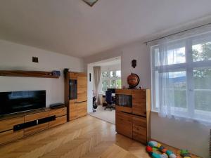 Pronájem bytu 3+1, Liberec, Jaselská, 93 m2