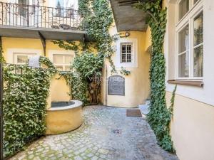 Pronájem bytu 5+kk, Praha - Malá Strana, Vlašská, 184 m2