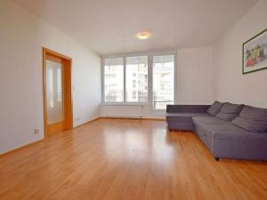 Pronájem bytu 2+kk, Praha - Zličín, Tulešická, 62 m2