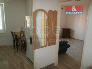 Pronájem bytu 1+1, Pardubice - Bílé Předměstí, Na Okrouhlíku, 30 m2