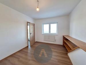Pronájem bytu 2+kk, Rosice, Trávníky, 40 m2