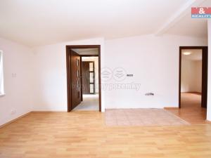 Prodej bytu 3+kk, Všetaty, U Parku, 57 m2