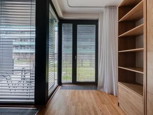 Pronájem bytu 1+kk, Praha - Holešovice, U průhonu, 35 m2