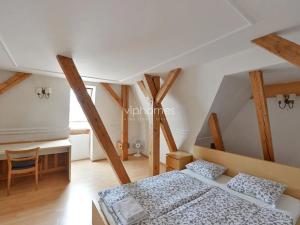 Pronájem bytu 3+kk, Praha - Josefov, Pařížská, 98 m2