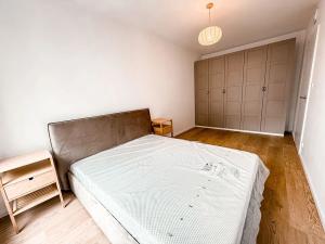 Pronájem bytu 2+kk, Praha - Stodůlky, Hábova, 50 m2