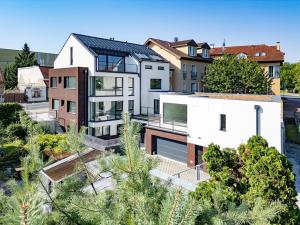 Pronájem bytu 2+kk, Praha - Zličín, Na Radosti, 60 m2