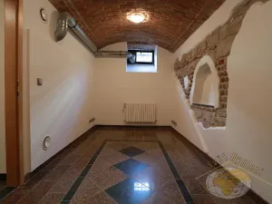 Pronájem kanceláře, Praha - Vysočany, Jandova, 66 m2