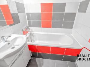 Pronájem bytu 2+kk, Frýdek-Místek, Pavlíkova, 49 m2