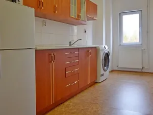 Pronájem kanceláře, Praha - Letňany, Toužimská, 24 m2