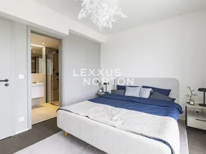 Prodej bytu 5+kk, Praha - Hostavice, Českobrodská, 153 m2