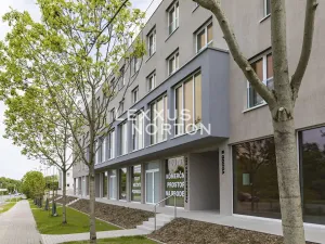 Prodej bytu 5+kk, Praha - Hostavice, Českobrodská, 153 m2