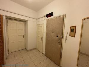 Pronájem bytu 2+1, Praha - Žižkov, Vinohradská, 35 m2