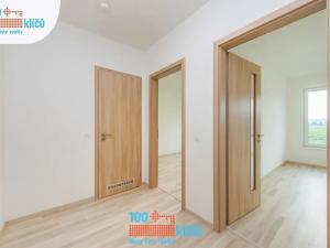 Pronájem bytu 2+kk, Praha - Lipence, Černošická, 48 m2