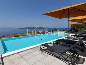 Prodej apartmánu, Makarska, Chorvatsko, 729 m2