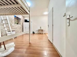 Pronájem bytu 1+kk, Praha - Libeň, Drahobejlova, 25 m2