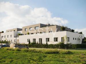 Prodej bytu 3+kk, Praha - Satalice, Za Novákovou zahradou, 68 m2
