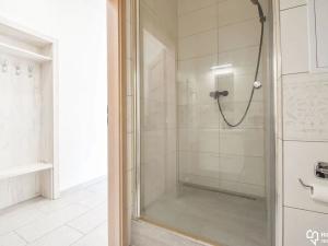 Pronájem bytu 2+kk, Olomouc, Jeremenkova, 48 m2