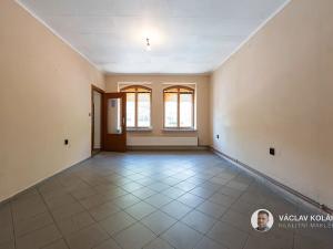 Prodej rodinného domu, Lázně Bělohrad, Třetí strana, 240 m2