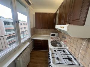 Pronájem bytu 3+kk, Praha - Prosek, Bohušovická, 67 m2